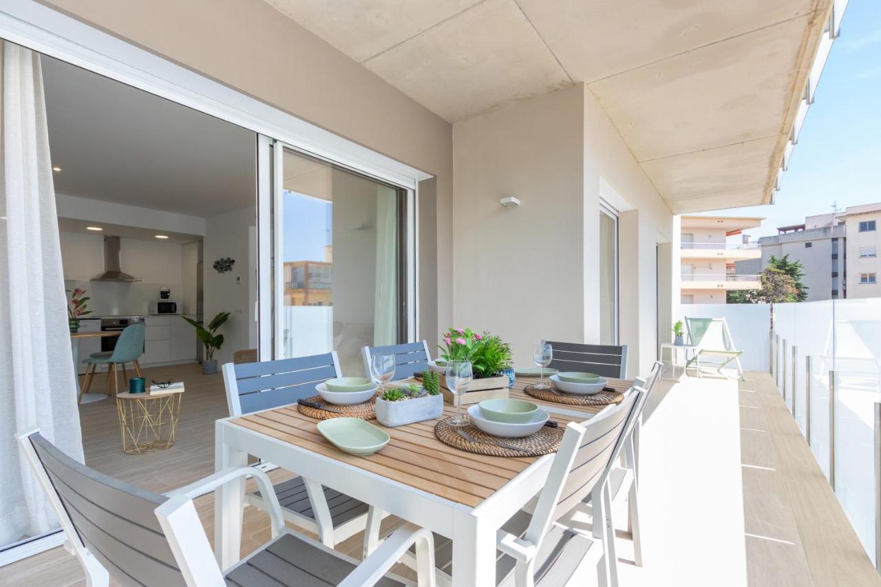 M A R I V E N T 03 Appartement Roses